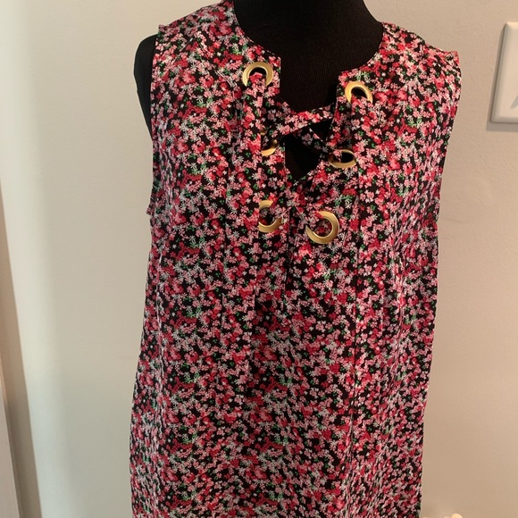 Michael Kors Sleeveless Top - Picture 1 of 3